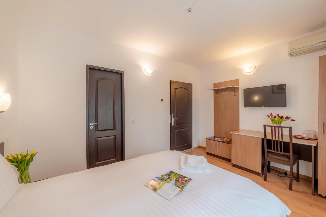 Pension Cluj Ngoại thất bức ảnh
