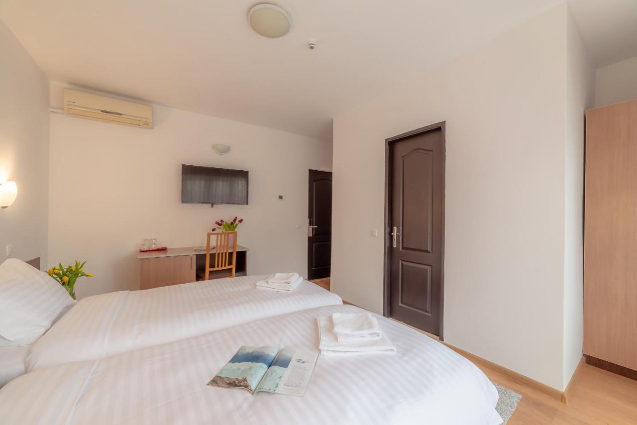 Pension Cluj Ngoại thất bức ảnh