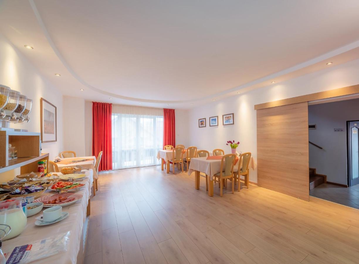 Pension Cluj Ngoại thất bức ảnh